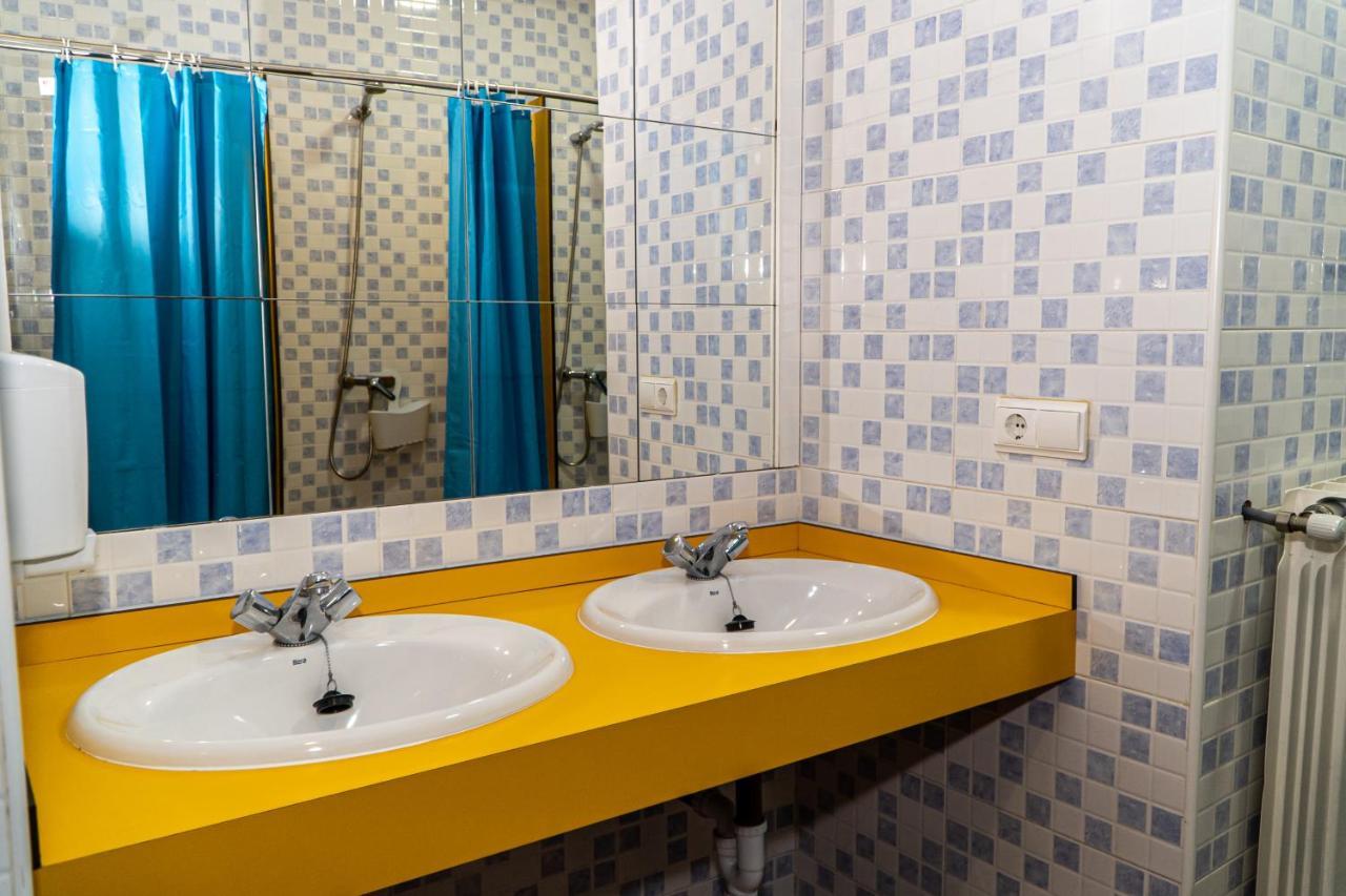 Albergue De Cuéllar Kültér fotó
