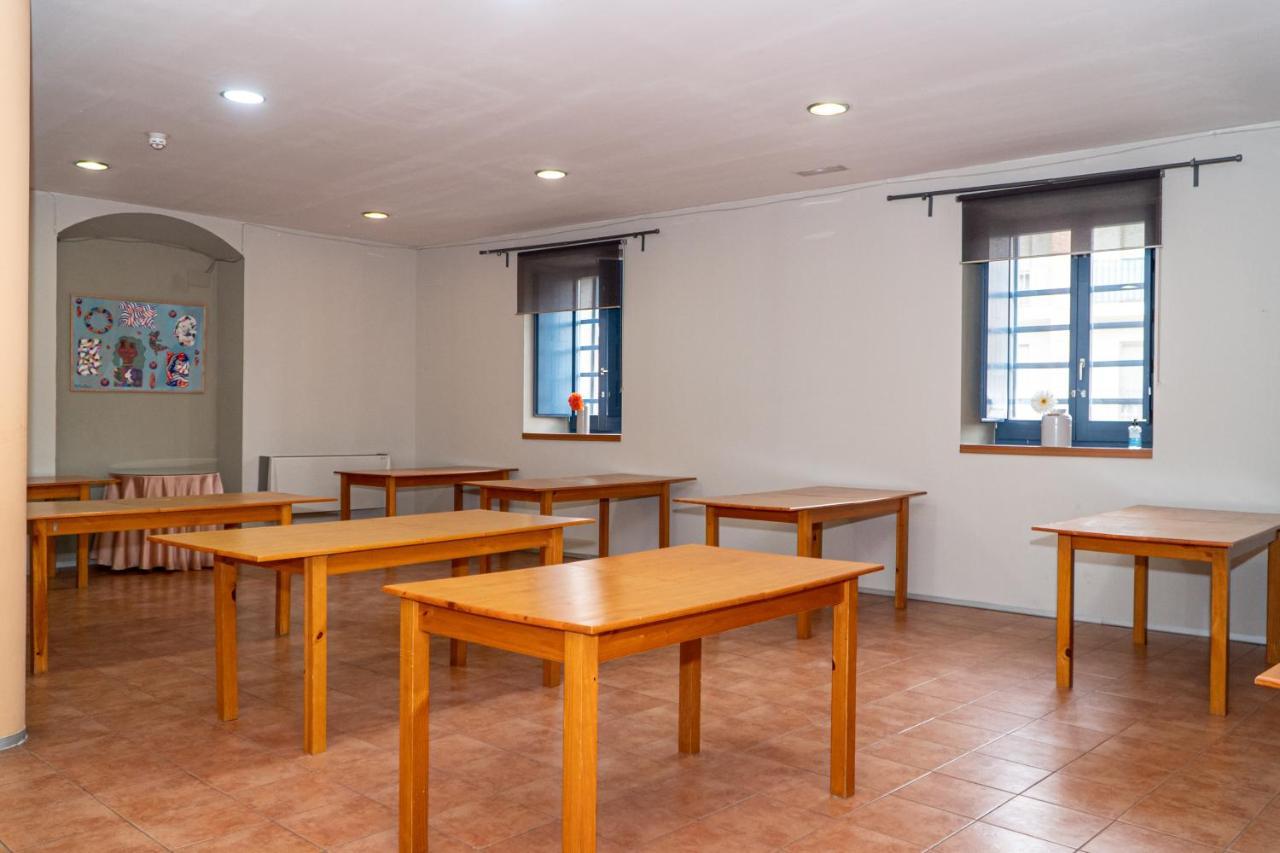 Albergue De Cuéllar Kültér fotó
