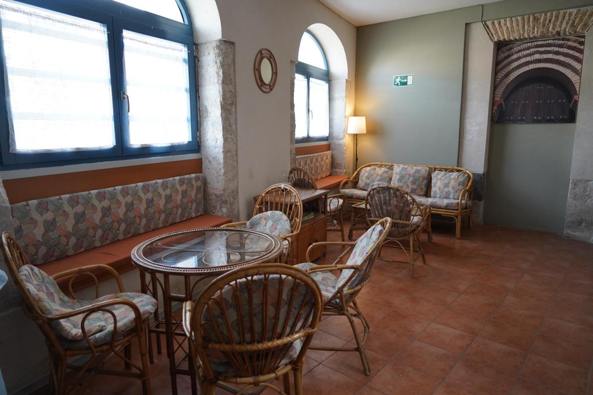 Albergue De Cuéllar Kültér fotó